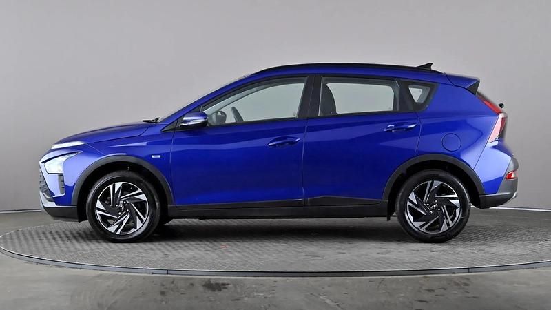 Used Hyundai Bayon SE 100 HP (73 kW) 2023 Blue SUV