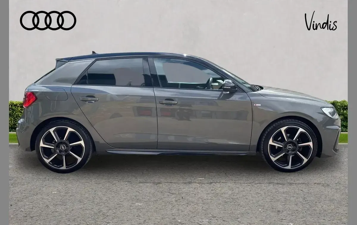 Used Audi A1 Black Edition 147 HP (108 kW) 2022 Grey SUV