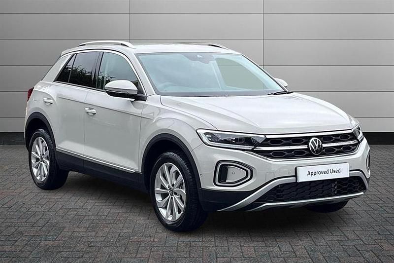 Grey New 2025 VW T-Roc Style SUV | £27,995 (Expensive) - Image 1/4