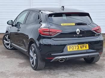 Used Renault Clio V RS Line 90 HP (66 kW) 2023 Black Hatchback
