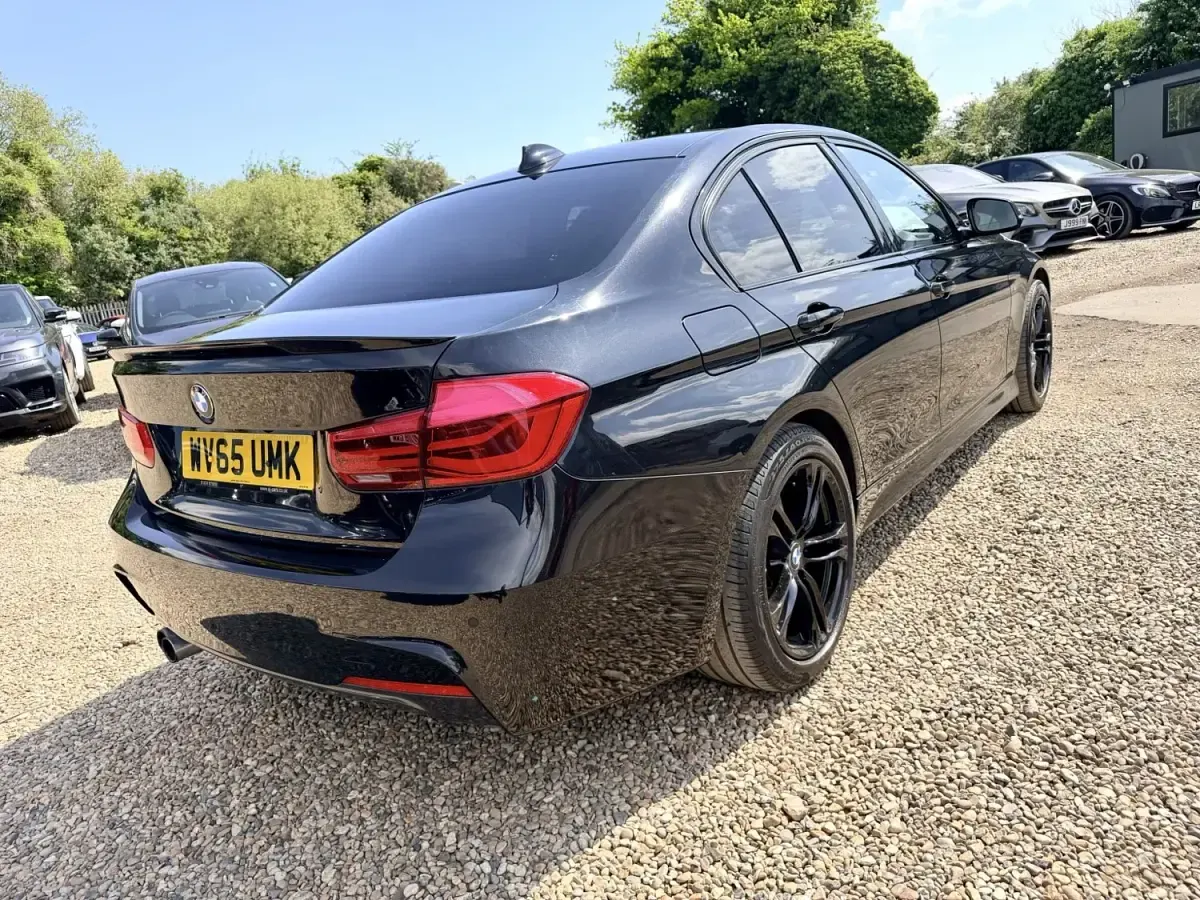 Begagnad BMW 335 M Sport 2015 Svart Sedan