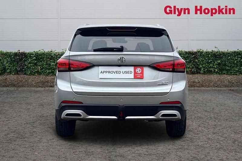 New MG ZS Trophy 2025 Silver Hatchback