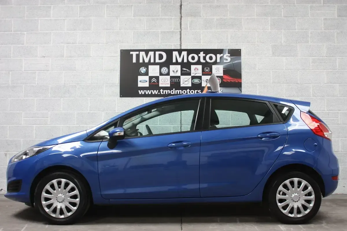 Used Ford Fiesta Style 2013 Blue Hatchback