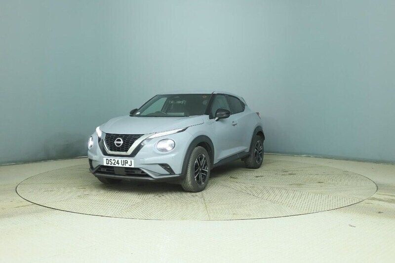 Grey Used 2024 Nissan Juke N-Connecta SUV | £16,399 (Fair price) - Image 1/4