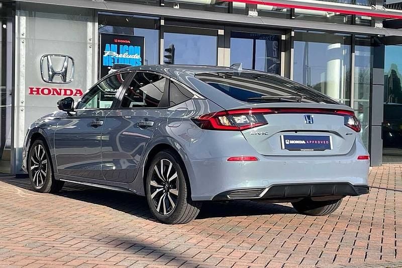 Used Honda Civic Elegance 143 HP (105 kW) 2024 Grey