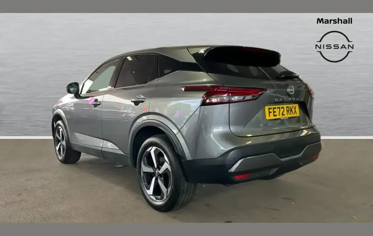 Used Nissan Qashqai N-Connecta 138 HP (101 kW) 2022 Grey SUV