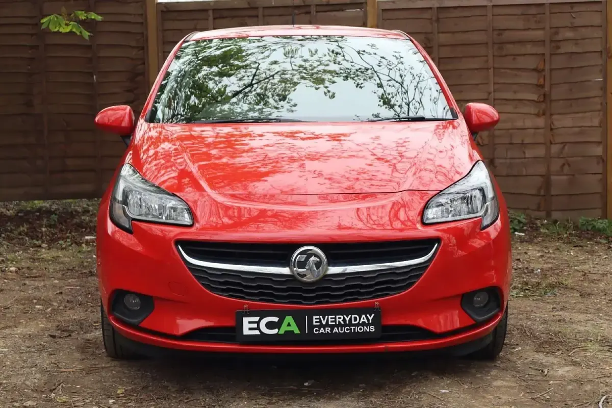 Used Vauxhall Corsa Design Edition 2015 Red Hatchback