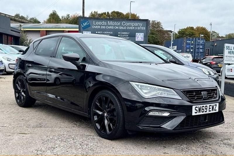 Black Used 2019 Seat Leon Black Edition Hatchback | £11,995 (Fair price) - Image 1/1
