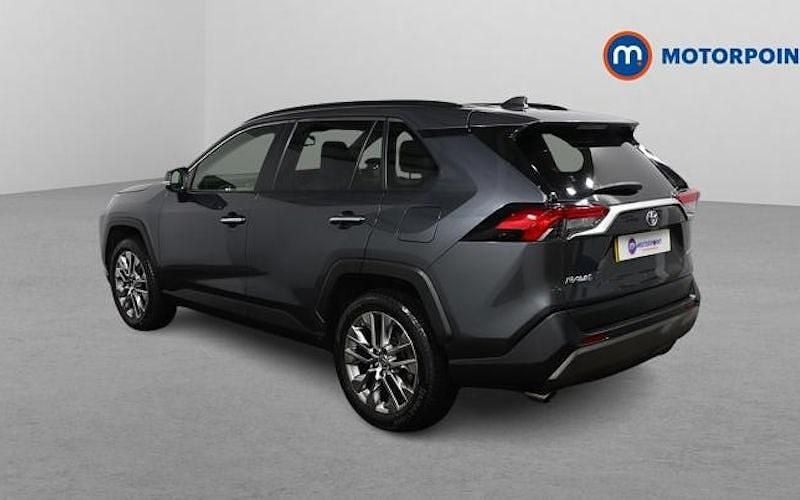 Used Toyota RAV4 218 HP (160 kW) 2025 SUV