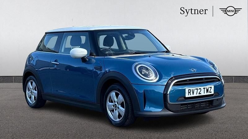 Used Mini Cooper Classic 134 HP (98 kW) 2022 Blue Hatchback