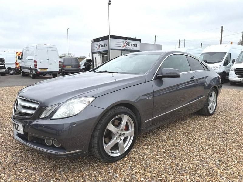 Used Mercedes E220 SE 170 HP (125 kW) 2011 Grey Coupe