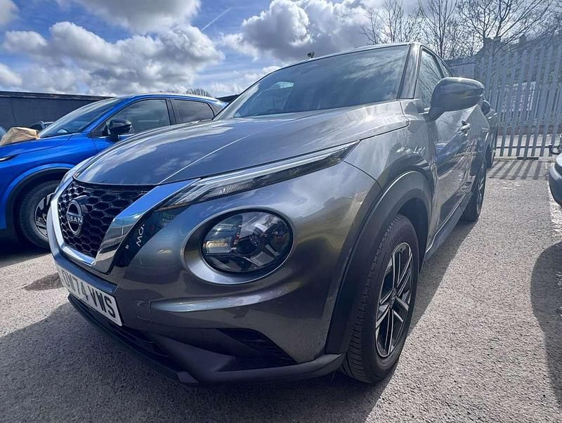 Used Nissan Juke N-Connecta 143 HP (105 kW) 2025 Grey SUV