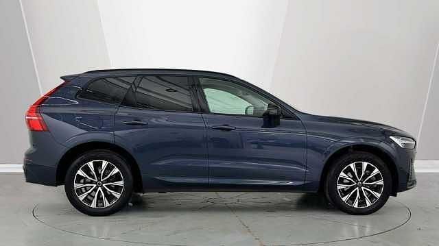 Used Volvo XC60 Plus 194 HP (142 kW) 2023 Blue SUV