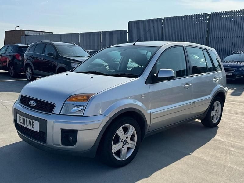 Used Ford Fusion Zetec 2011 Silver Hatchback