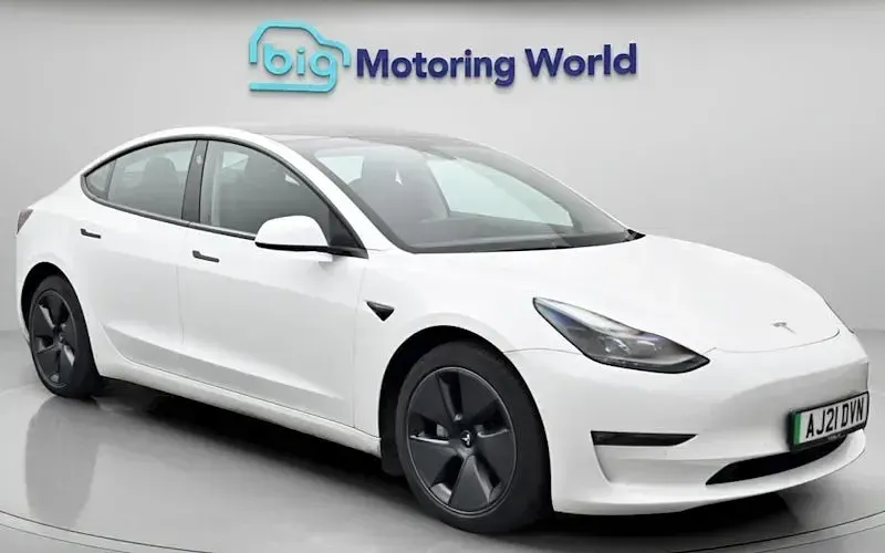 Used Tesla Model 3 Long Range AWD 258 kW (351 HP) 2023 Sedan