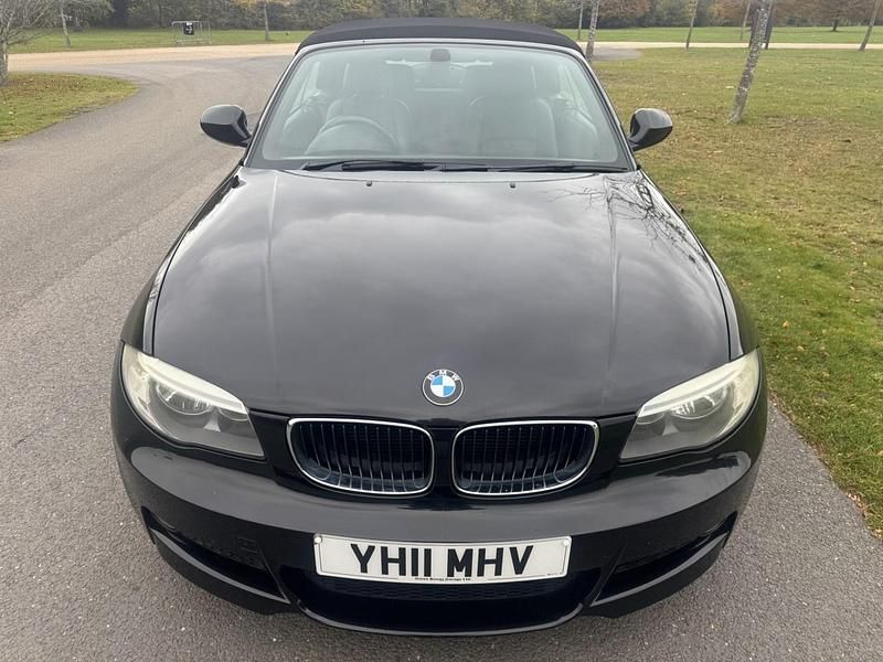 Begagnad BMW 120 Cabriolet M Sport 177 HK (130 kW) 2011 Svart Cab