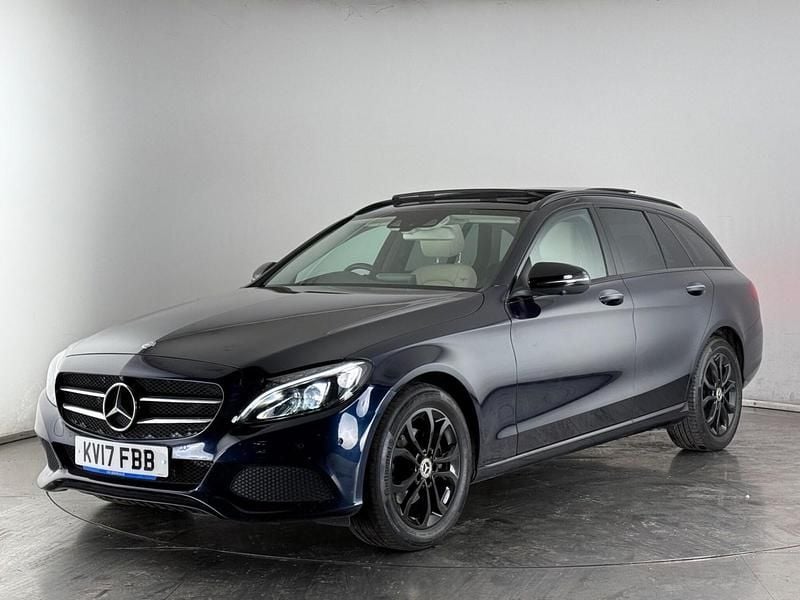 Used Mercedes C200 Premium Plus 184 HP (135 kW) 2017 Blue Estate