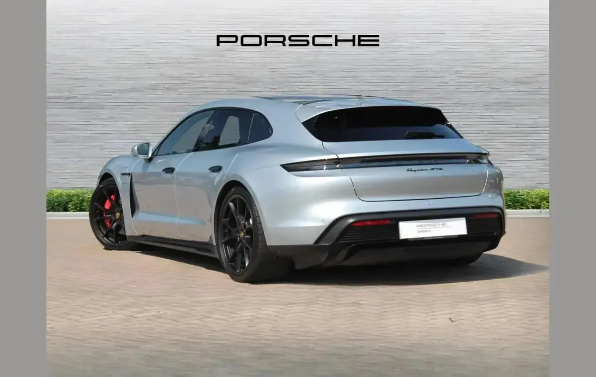 Used Porsche Taycan 439 kW (598 HP) 2023 Silver Estate