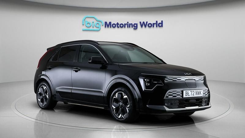 Used Kia e-Niro 147 kW (201 HP) 2023 SUV