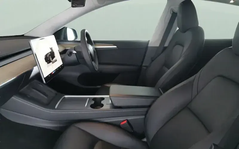 Used Tesla Model Y RWD 219 kW (299 HP) 2024 SUV