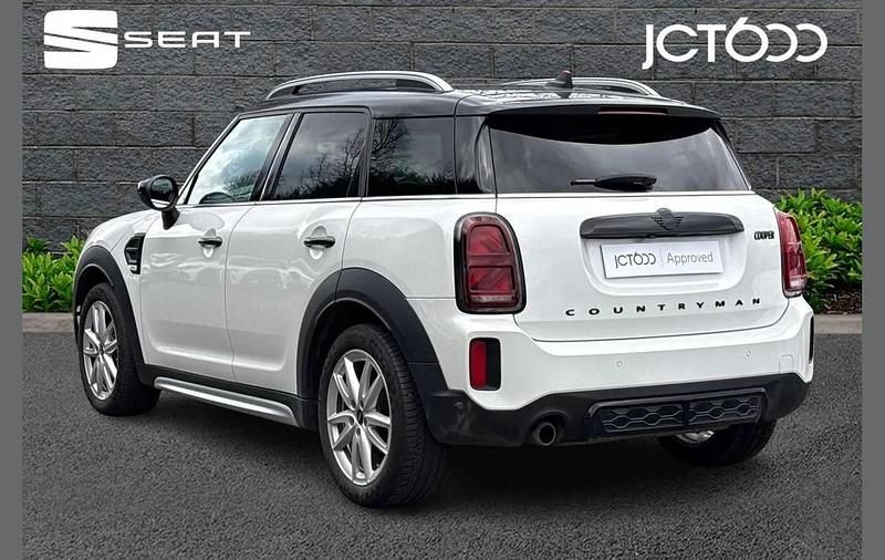 Used Mini Cooper Countryman Comfort 134 HP (98 kW) 2023 White SUV