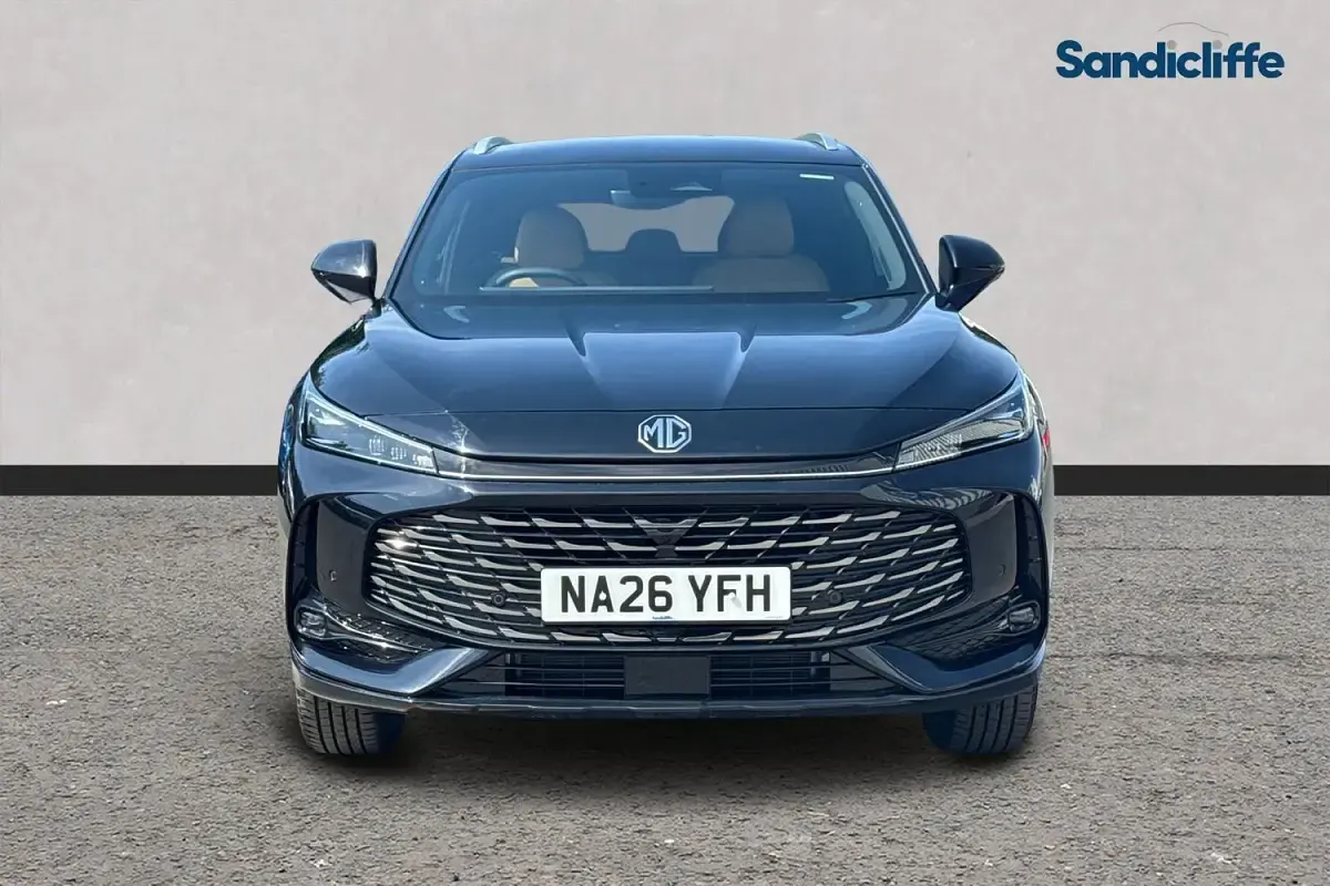 New MG HS Trophy 224 HP (164 kW) 2025 Metallic  black pearl SUV