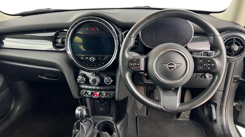 Used Mini Cooper Classic 136 HP (100 kW) 2021 Grey Hatchback