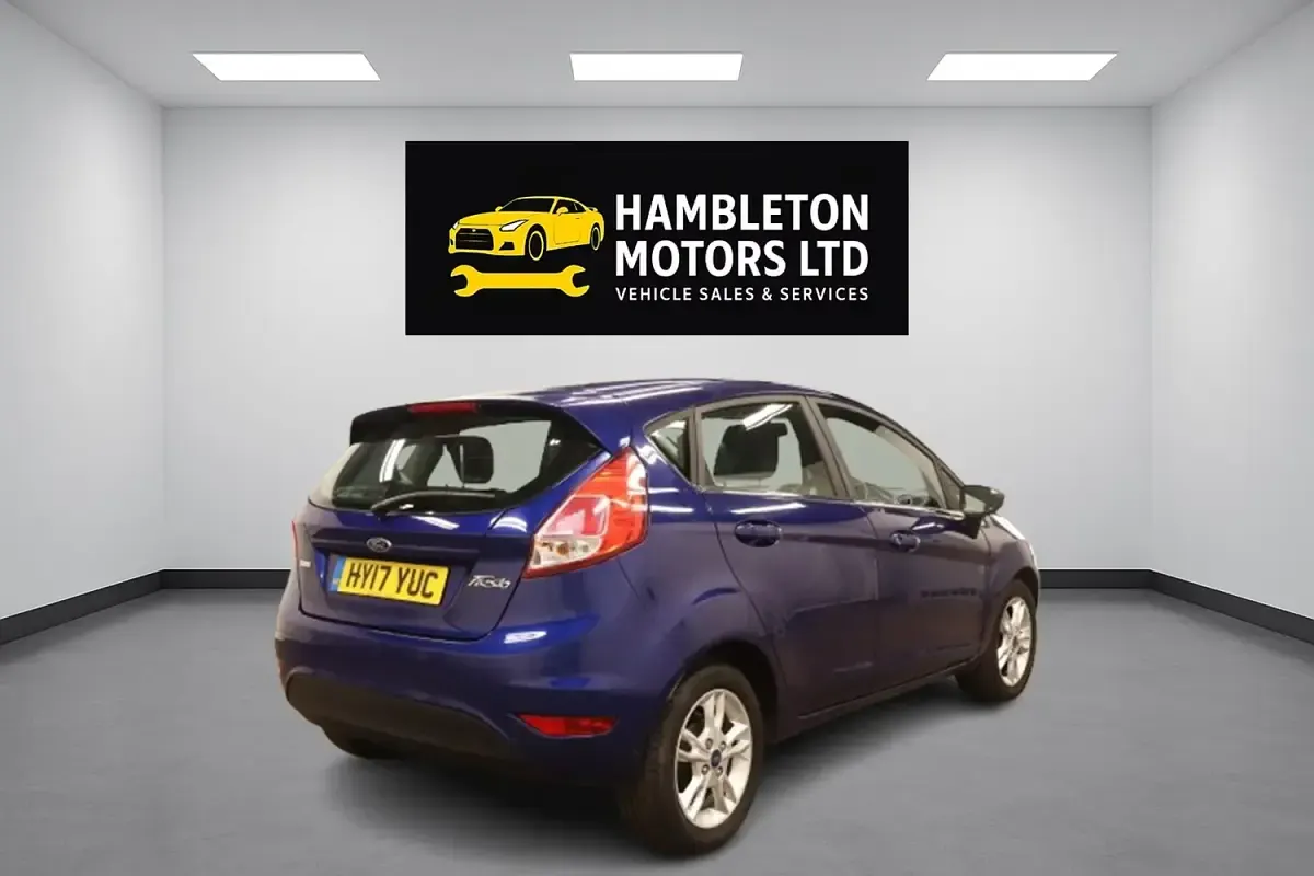 Used Ford Fiesta Zetec 2017 Blue Hatchback