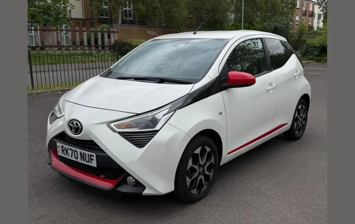 Gebraucht Toyota Aygo Trend 72 PS (52 kW) 2020 Weiß Kleinwagen