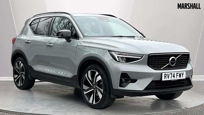 Used Volvo XC40 Plus 163 HP (119 kW) 2025 Solid  vapour grey SUV