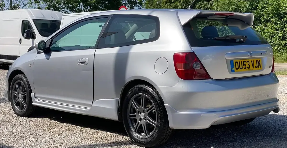 Used Honda Civic Sport 108 HP (79 kW) 2003 Silver Hatchback