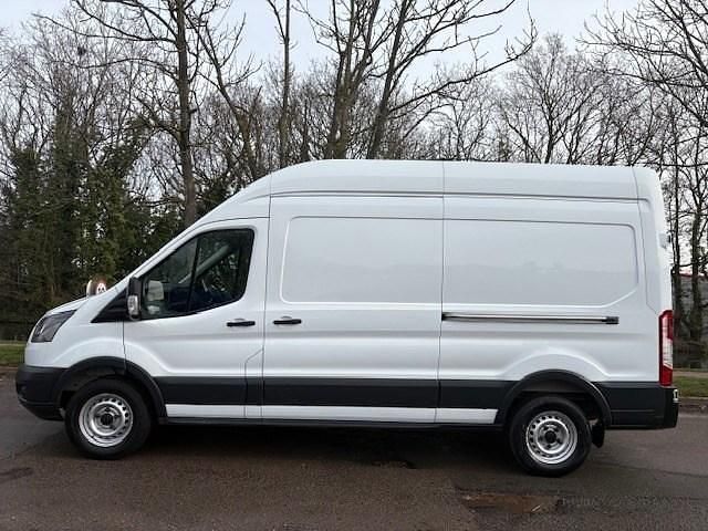 Used Ford Transit 130 HP (95 kW) 2019 White Van