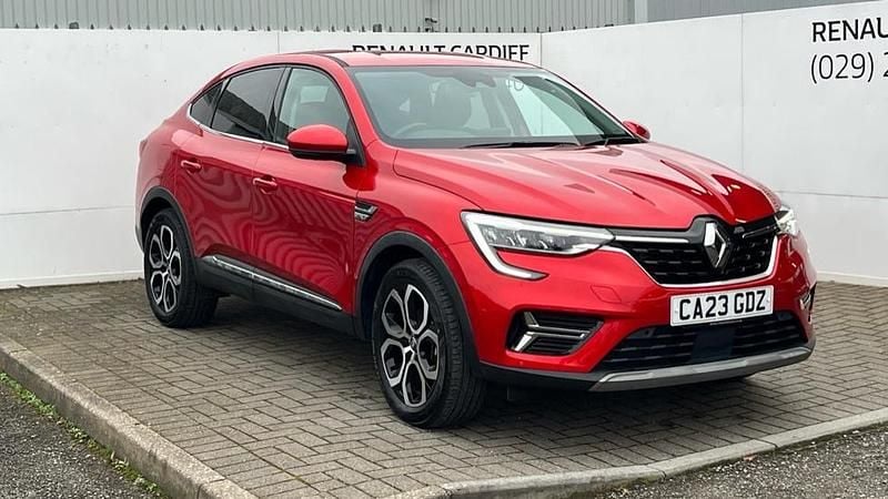 Used Renault Arkana Techno 142 HP (104 kW) 2023 Id metallic  flame red  SUV