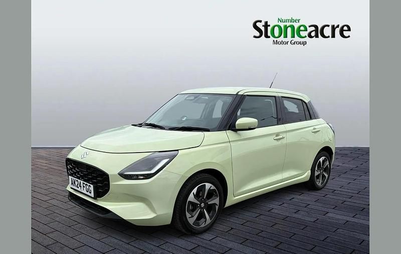Used Suzuki Swift 82 HP (60 kW) 2024 Yellow Hatchback