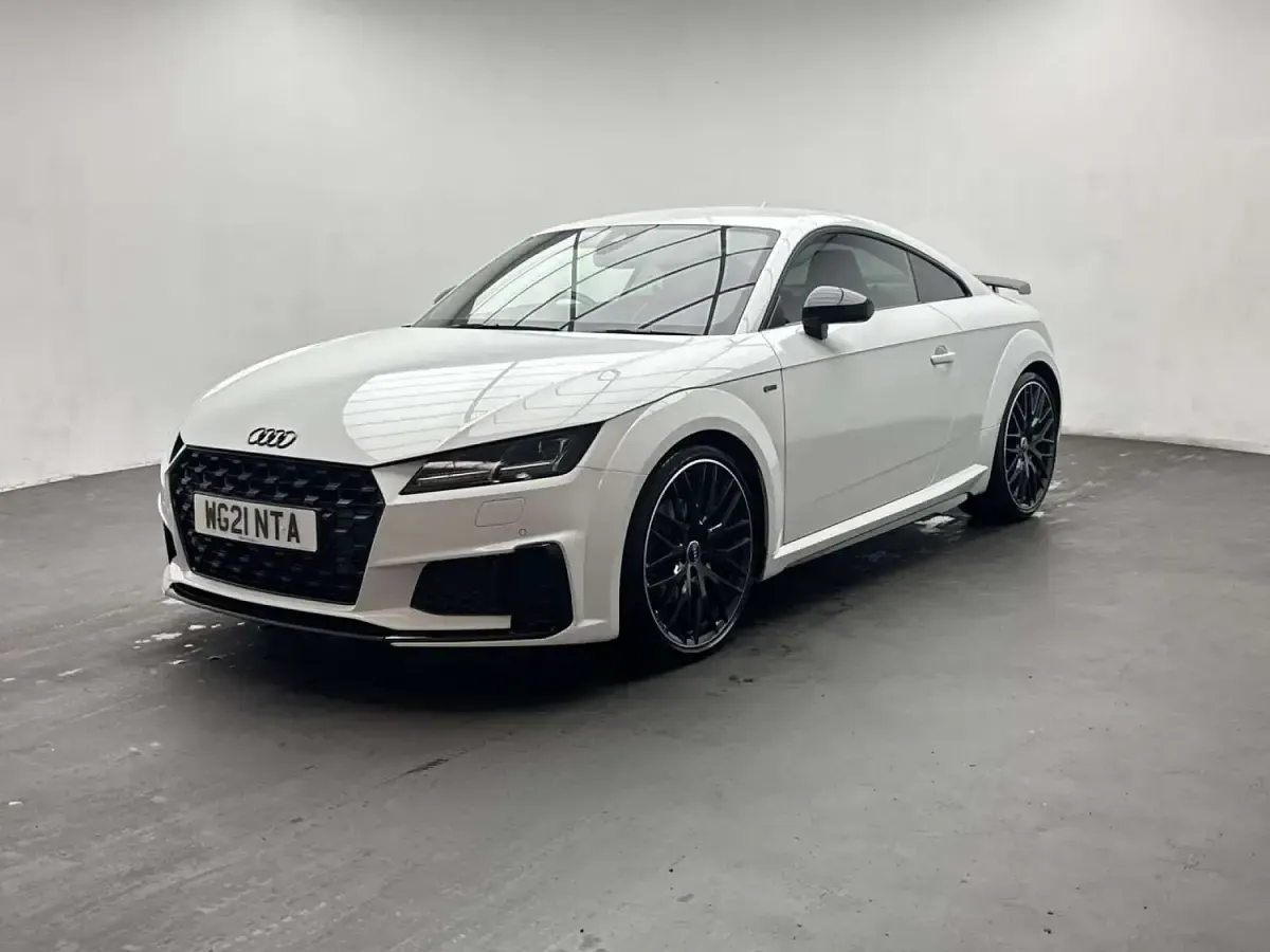Used Audi TT Black Edition 245 HP (180 kW) 2021 White Coupe