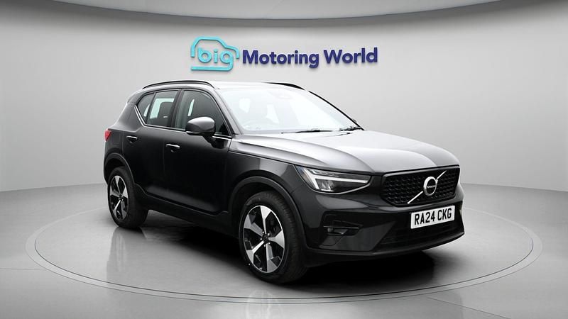 Used Volvo XC40 Plus 163 HP (119 kW) 2024 Black SUV