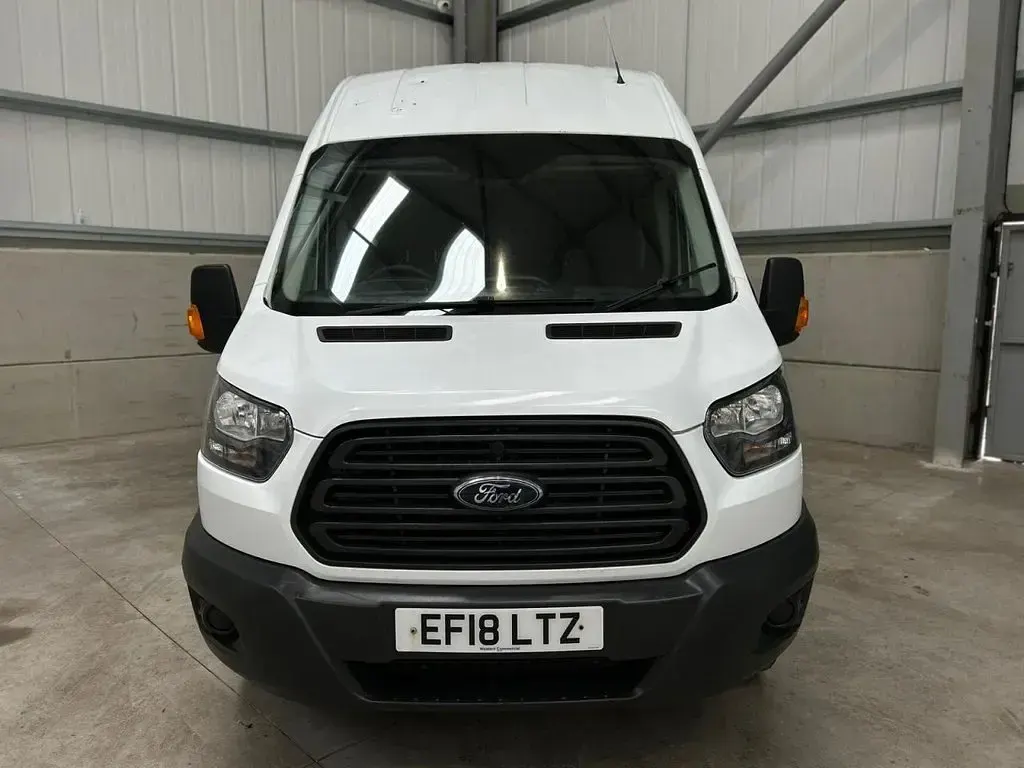 Used Ford Transit 130 HP (95 kW) 2018 White Van