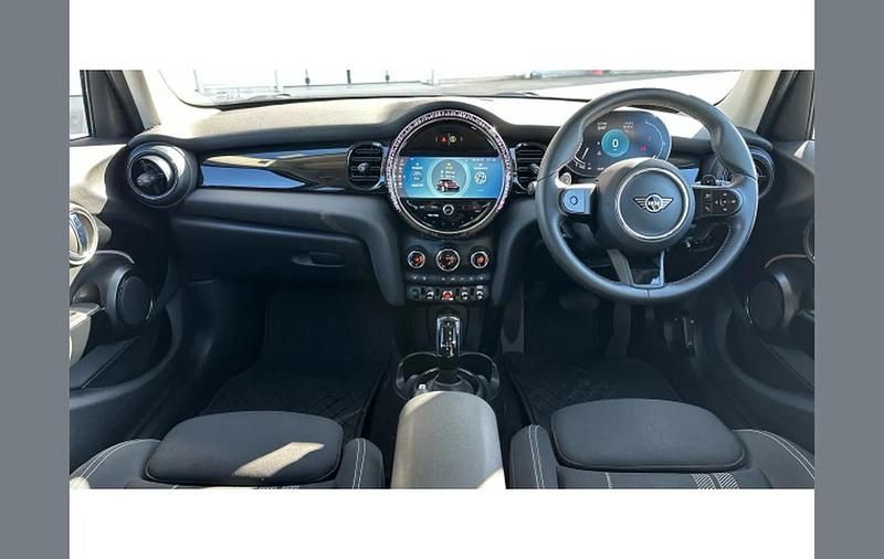 Used Mini Cooper S Classic 178 HP (130 kW) 2022 Black Hatchback