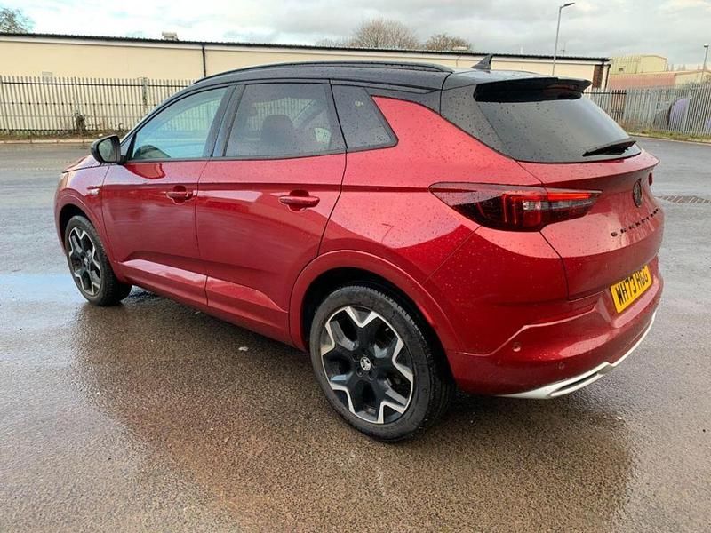 Used Vauxhall Grandland X Ultimate 128 HP (94 kW) 2023 Red SUV