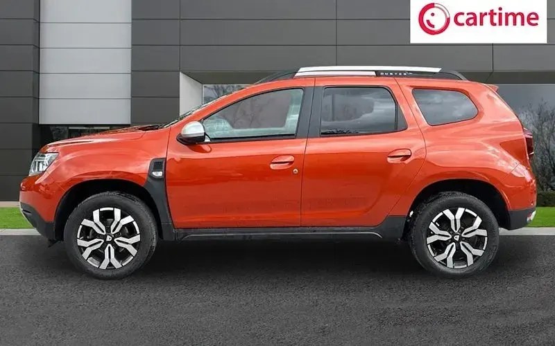 Used Dacia Duster Prestige 150 HP (110 kW) 2022 Orange SUV