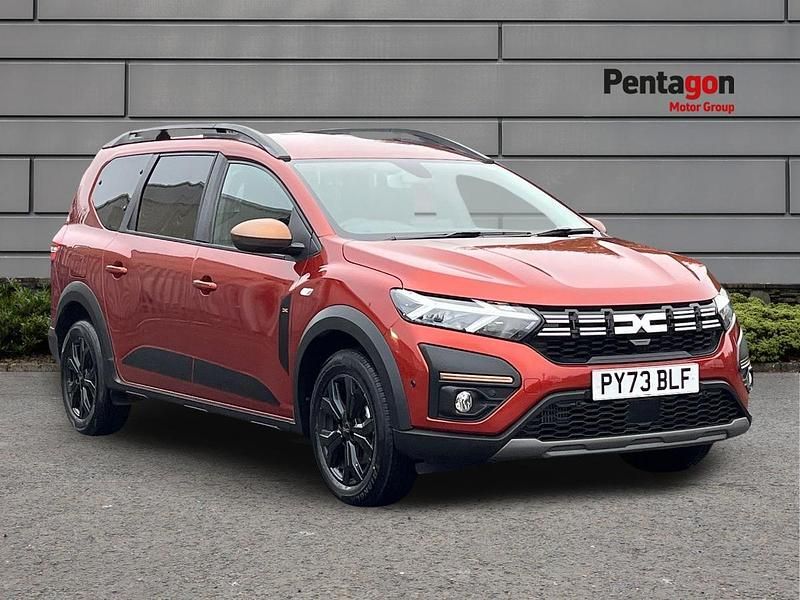 Brown Used 2023 Dacia Jogger Extreme MPV | £15,999 (Fair price) - Image 1/4