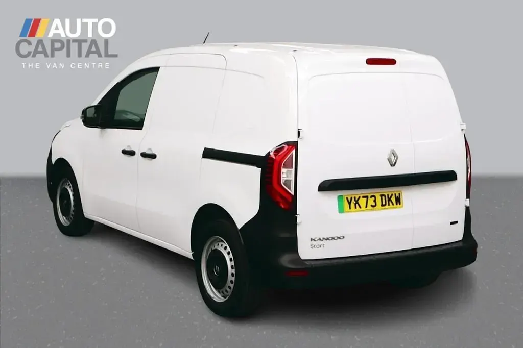 Used Renault Kangoo 89 kW (122 HP) 2023 White MPV