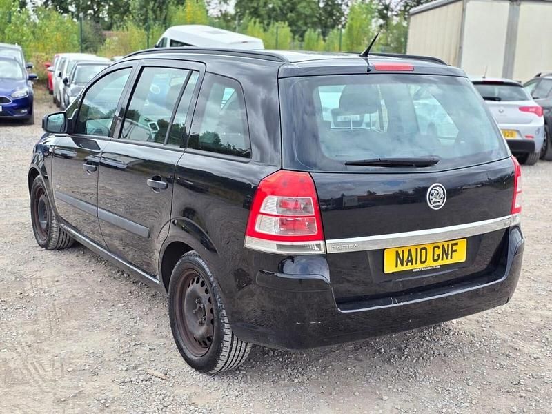 Used Vauxhall Zafira 115 HP (84 kW) 2010 Black MPV