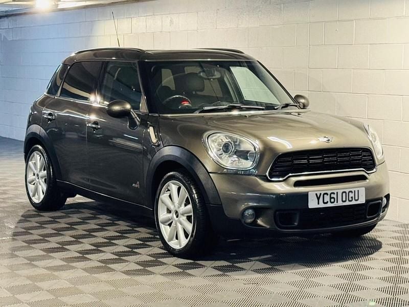 Grey Used 2011 Mini Cooper S Countryman SUV | £2,489 (Good price) - Image 1/4