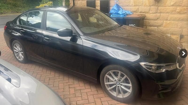 Black Used 2020 BMW 330e Comfort Edition Sedan | £19,899 (Good price) - Image 1/1