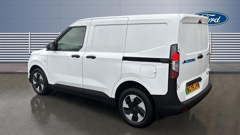 Ny Ford E-Transit Trend 100 kW (136 HK) 2025 Van