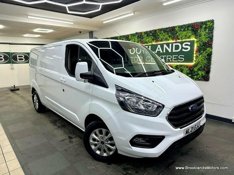 Used Ford Transit Custom Limited 130 HP (95 kW) 2021 White Van