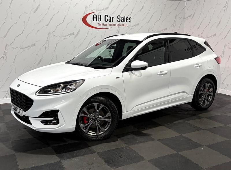 White Used 2022 Ford Kuga ST-Line SUV | £16,699 (Fair price) - Image 1/3