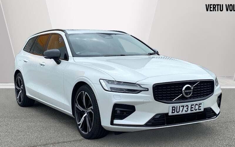 Used 2024 Volvo V60 Ultimate Estate | £36,200 (Fair price) - Image 1/4