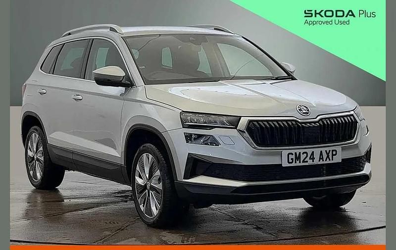 Brilliant silver metallic Used 2024 Skoda Karoq SE L SUV | £20,499 (Good price) - Image 1/4